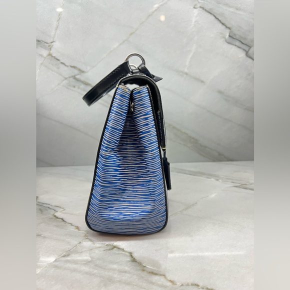 SOLD!!! Authentic Louis Vuitton Cluny BB in Denim Epi Leather - Picture 4 of 16